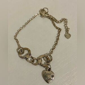 Chic Gold Heart “Best Friend” Hand Cuffs Charm Bracelet